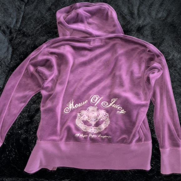COPY - Y2K juicy couture velvet purple zip up - Picture 4 of 9